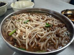 -正宗杨记普洱酸醋米线(总店)