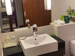 -上海浦东假日酒店