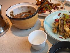 -聚友斋(陶瓷琉璃馆水晶街店)