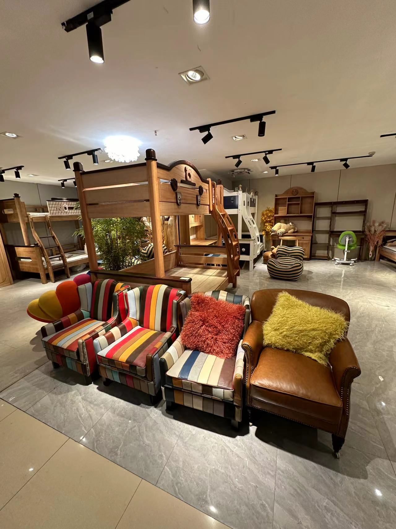 超大外贸家具折扣店