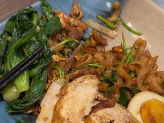 -潮界(LU·ONE凯德晶萃广场店)