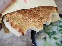 -吕记清真美食城(永兴服装街店)
