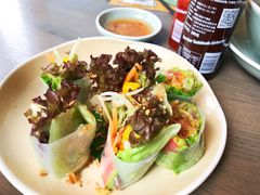 牛油果软壳蟹米纸卷-CHINCHIN 青青·泰国料理(万象食家店)