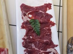 -热火朝天鲜切牛肉火锅(南强街巷店)