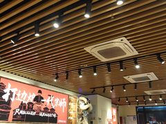-阿润打边炉·鲜切鸡煲(华漕店)