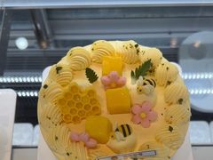 -花花卷卷·鲜食蛋糕(静安久光百货店)