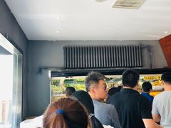 -万记麻辣烫国展总店