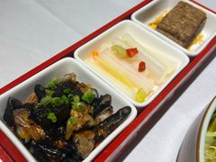 -小河盐帮·私家菜·烤鸭(三元桥·霄云路店)