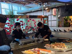 -怡咖啡海鲜自助餐厅(浦东香格里拉店)