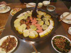 -全有福烙锅店小院