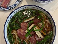 -镇南锅盖面馆(解放路店)