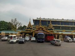 -ခြောက်ထပ်ကြီးရွှေသာလျောင်းဘုရားကြီး