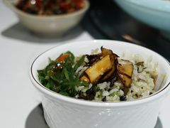 -原林野山菌火锅·炒菌(关上野生菌一条街店)