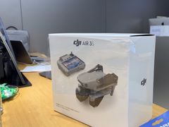 -DJI大疆(深圳华强北曼哈授权体验店)