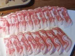 -领鲜潮牛鲜牛羊肉火锅(宏昌店)