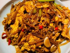 酸辣竹笋衣土豆丝-小吊梨汤·北京菜·烤鸭(鸟巢店)