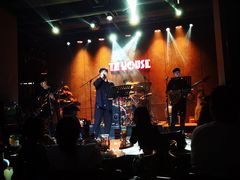 -TZ House音乐现场(茅台店)