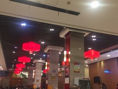 大堂-满旗楼 北京烤鸭·涮羊肉火锅(武昌店)