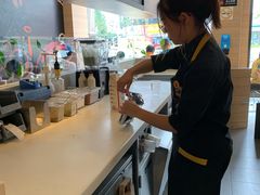 -麦当劳(七宝乐购店)