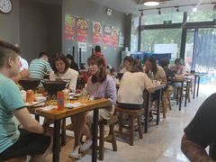 大堂-范贤光鸡公煲(平乐园总店)