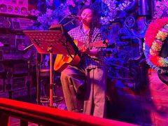 -周庄红庭演艺酒吧