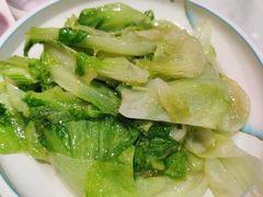 耗油生菜-老苏州芳和园茶酒楼  传统苏帮菜(观前店)
