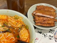 -粉家柳州螺蛳粉(杨宅路店)
