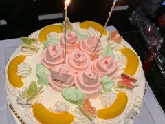 -红宝石·鲜奶小方·海派西点房(南丹店)