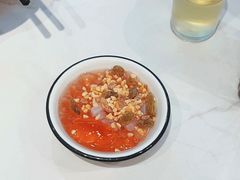 -鲁员外地锅鸡地锅鱼(龙湖江东天街店)