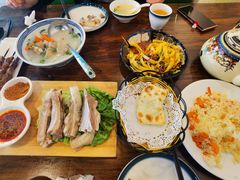 -塔里木的羊·新疆特色餐厅(钱湖北路店)