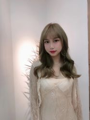 -BULB STUDIO 巴柏明星发型工作室