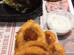 -The Habit Burger Grill 哈比特汉堡(爱琴海店)