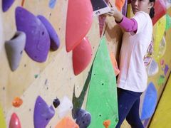 -问山MountQuest攀岩馆