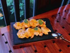 橙味蟹粉脆皮虾球-宁波柏悦酒店·钱湖渔港