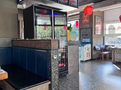-山河屯铁锅炖·非遗东北菜(南山店)