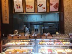 面包甜点陈列柜-南宋胡记(杭州体育场路店)