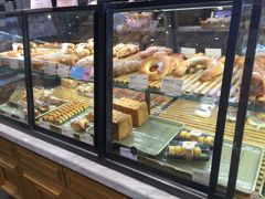 面包甜点陈列柜-多乐之日(和平伊势丹店)