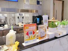 -奈雪的茶(亨特国际广场店)