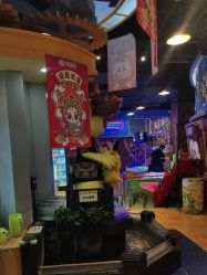点击看大图 -卡通尼乐园(五彩世界店)