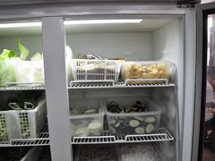 -苗伯妈酸汤火锅