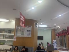 -雅悦齿科(顾村公园店)