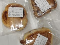 -小飞象面包公社(珠江路金鹰店)