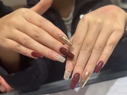 -艾珂·美甲美睫