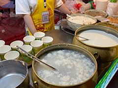 -清真老马家国华牛奶鸡蛋醪糟(正宁路店)