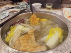 -鸿喜牛·潮汕鲜牛肉火锅(海浪湾店)