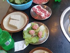 -闻小豆贵州自助火锅(万象城店)