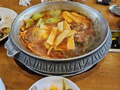 -喇喇排骨火锅·传统韩式脊骨汤(望京西园总店)