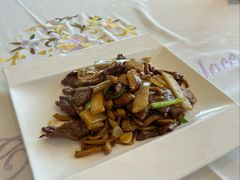 烧汁菌炒牛肉-粤珍轩.创始店.始于2001(含光门店)