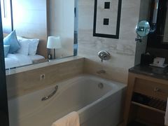 -海创大连科技交流中心(海事大学地铁站店)