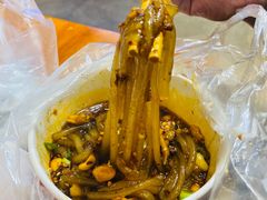 -八一路好吃街(雨田商务大厦店)